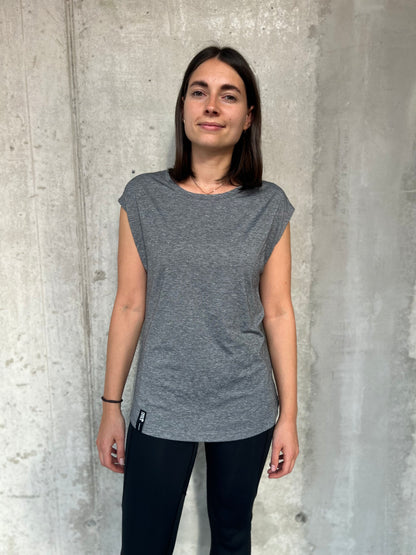 Basic T-shirt- Grey